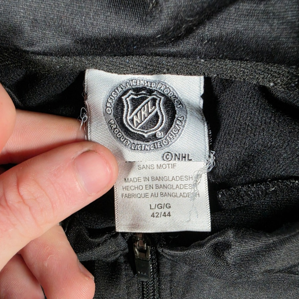 NHL Vegas Golden Knights Pullover Mens Large Black Quarter Zip Hockey Gym Shirt - Picture 3 of 6